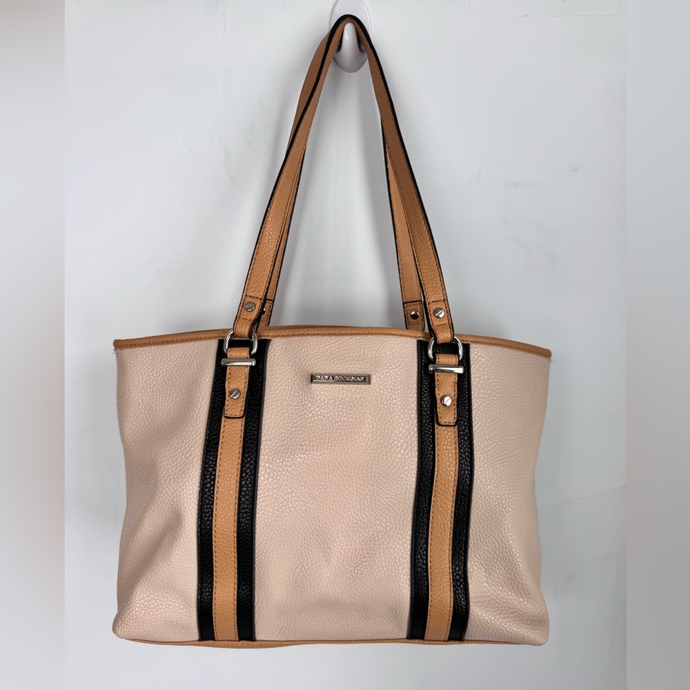 Dana Buchman Cream Tan and Black Faux Pebble Leather Shoulder Bag